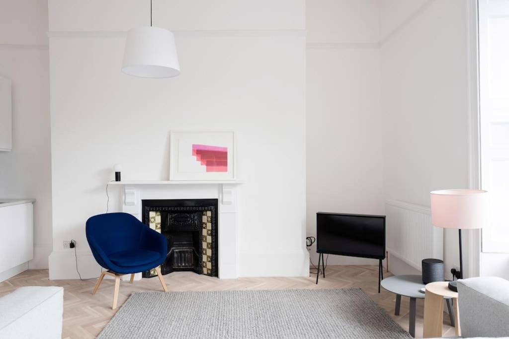 Апартаменты Spacious Georgian Pad - Free Parking - Walk To Бат Экстерьер фото