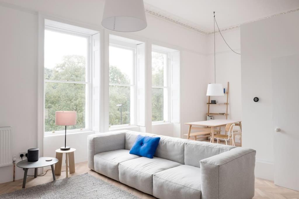 Апартаменты Spacious Georgian Pad - Free Parking - Walk To Бат Экстерьер фото