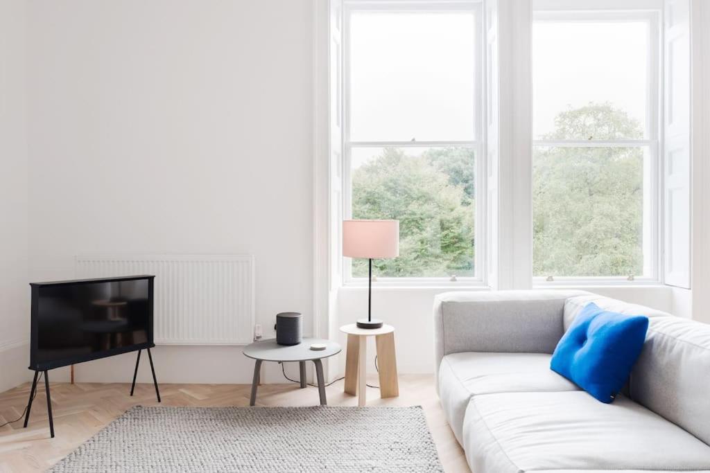 Апартаменты Spacious Georgian Pad - Free Parking - Walk To Бат Экстерьер фото